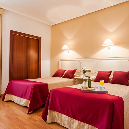 Hotel Victoria Linares  Ngoại thất bức ảnh