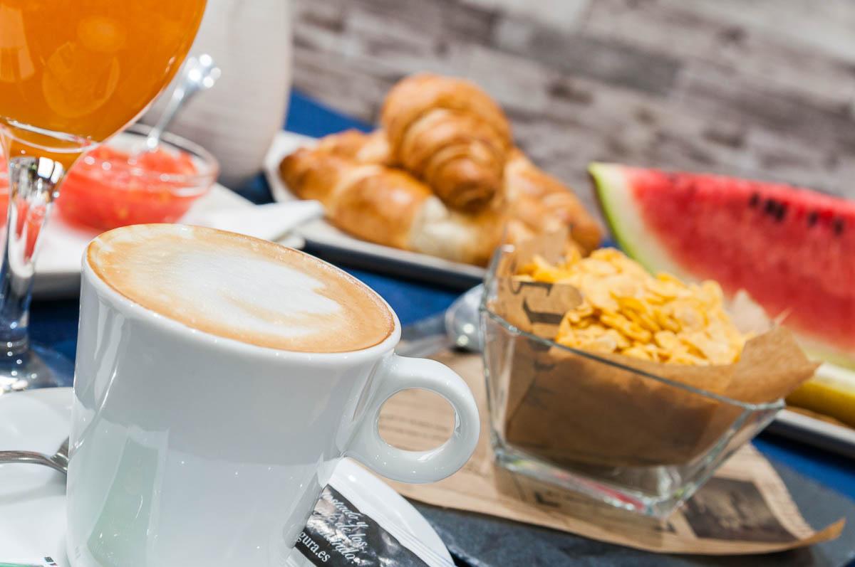 Hotel Victoria Linares  Ngoại thất bức ảnh