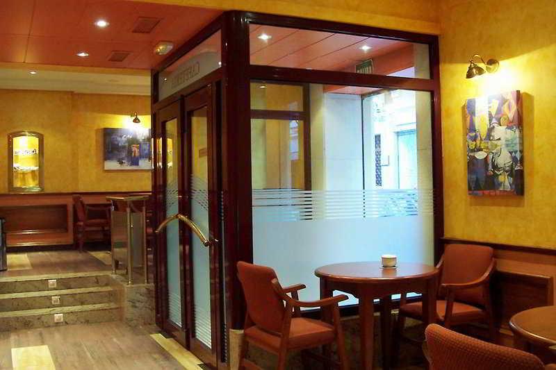 Hotel Victoria Linares  Ngoại thất bức ảnh