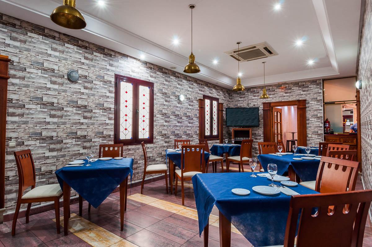 Hotel Victoria Linares  Ngoại thất bức ảnh